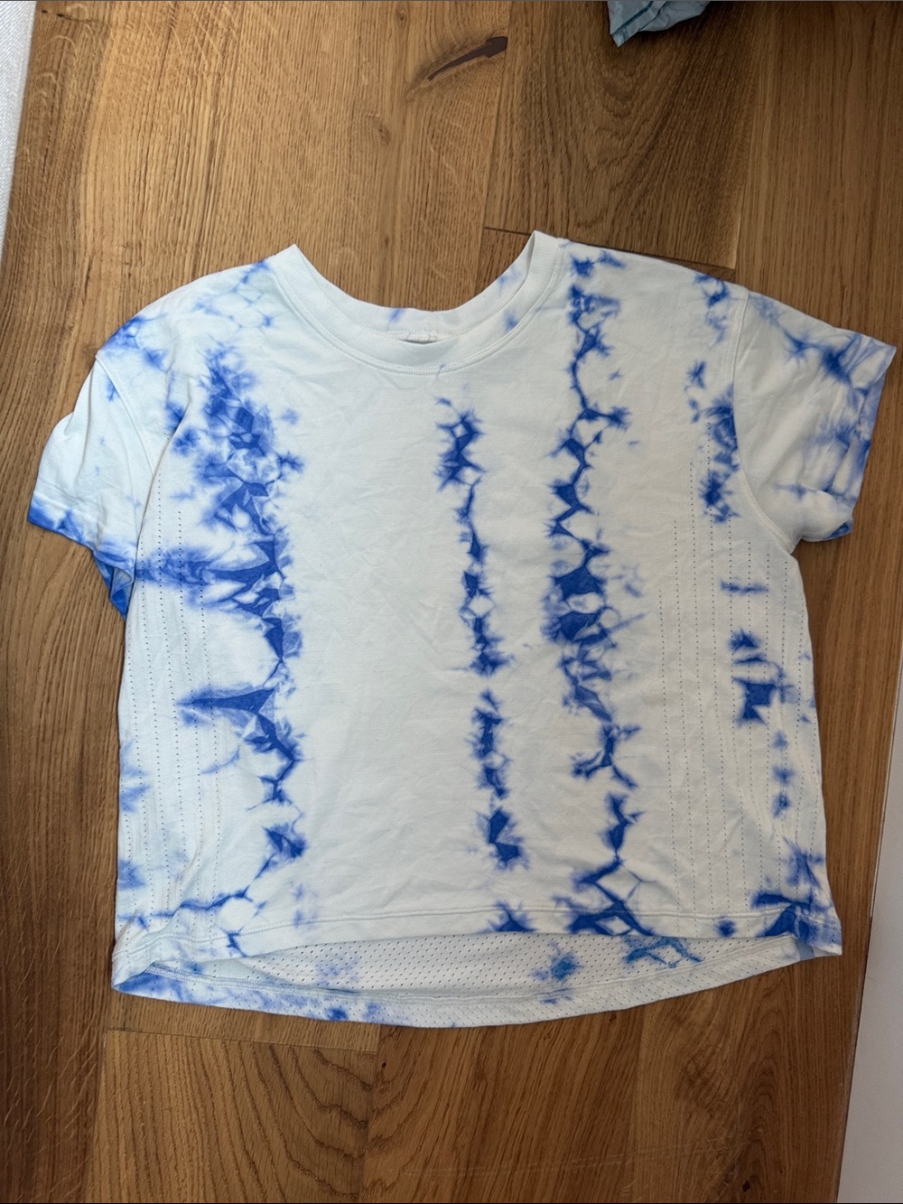 Blue & White Tie-Dye Cropped Tee - Lululemon